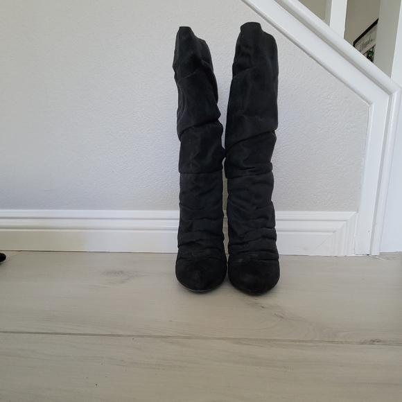 Heeled Boots Size 7 Black Suede - Picture 4 of 8